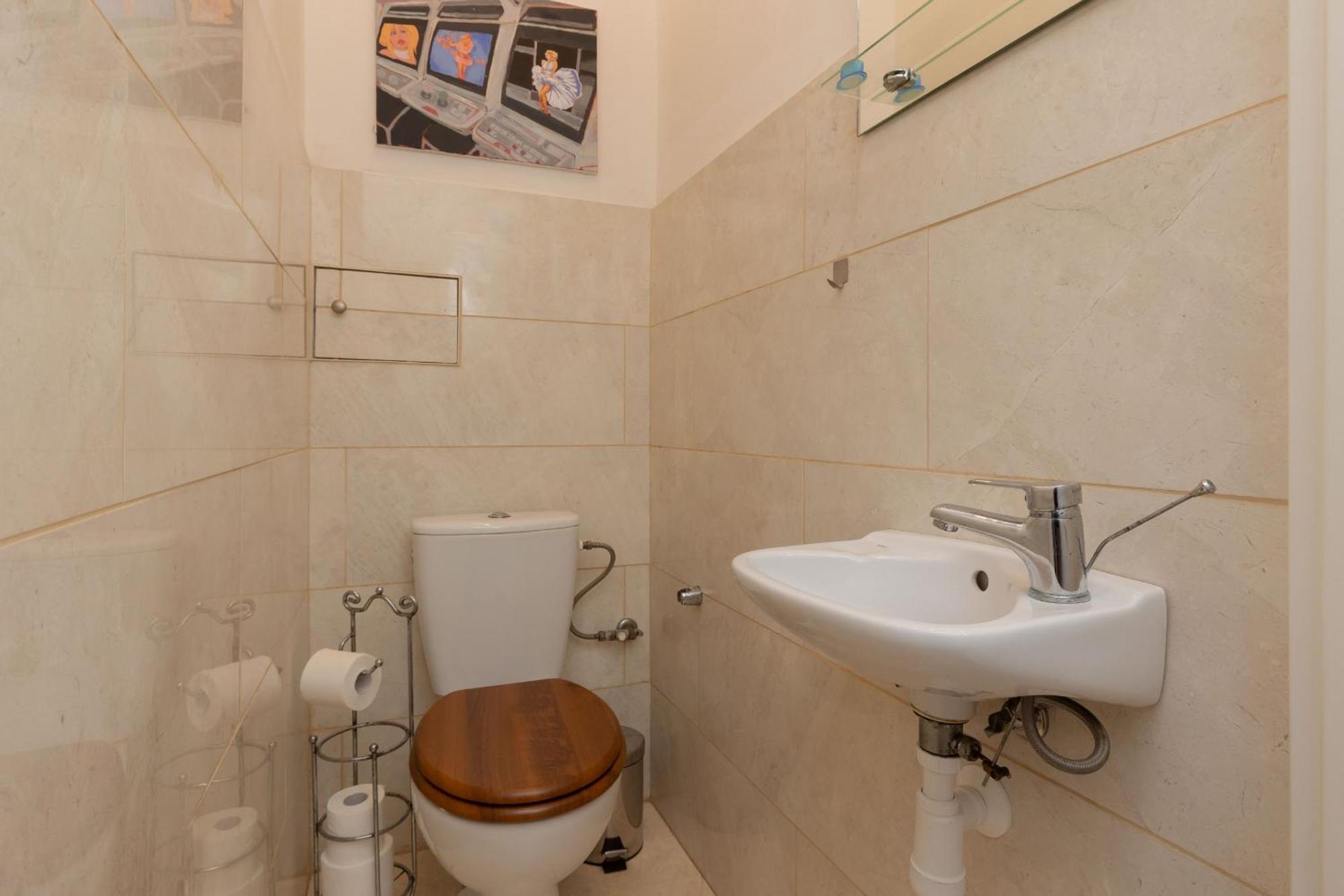 Warsaw New Town Square Apartment For 5 Guests By Noclegi Renters Exterior foto